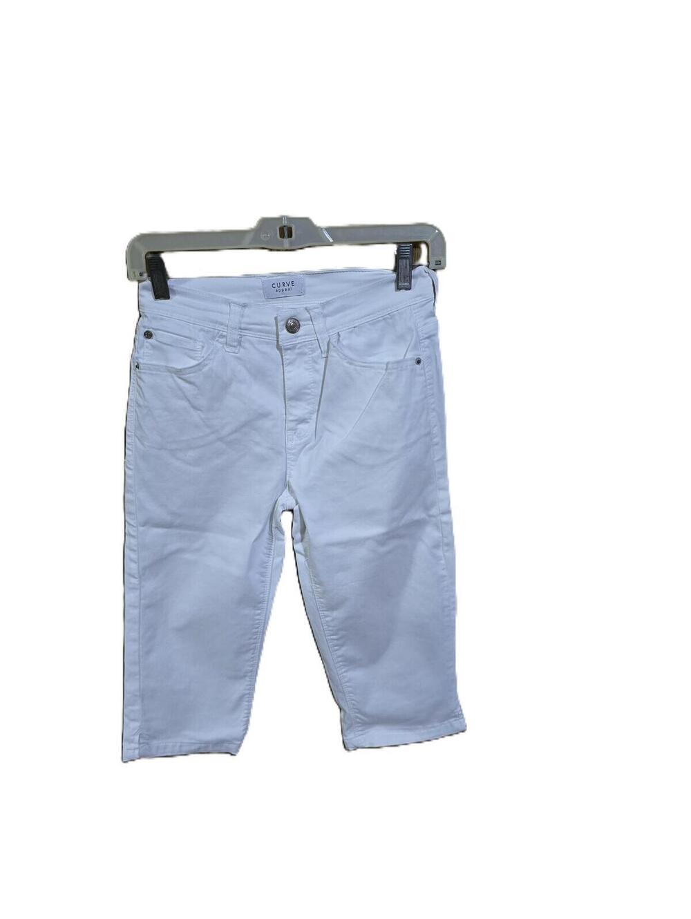 Curve Appeal White Denim Knee Shorts/Capri's